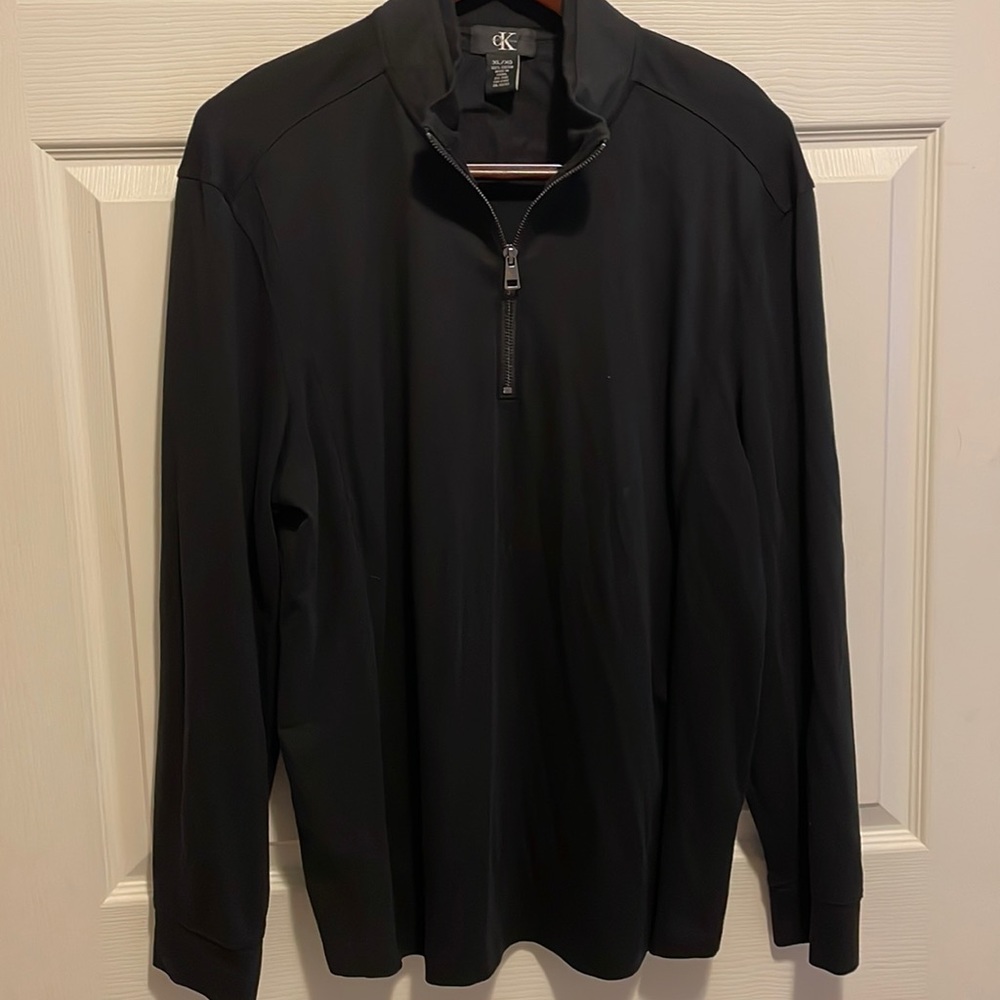 Mens Calvin Klein black sweater. Excellent condition. Size XL. 100% cotton